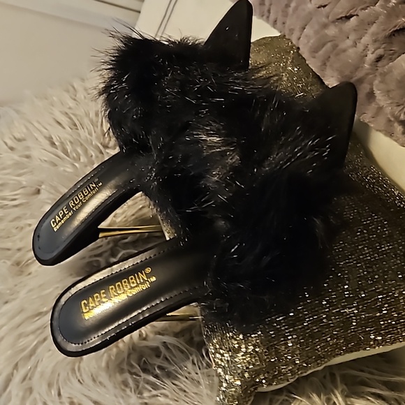 Fur heels - Picture 14 of 14